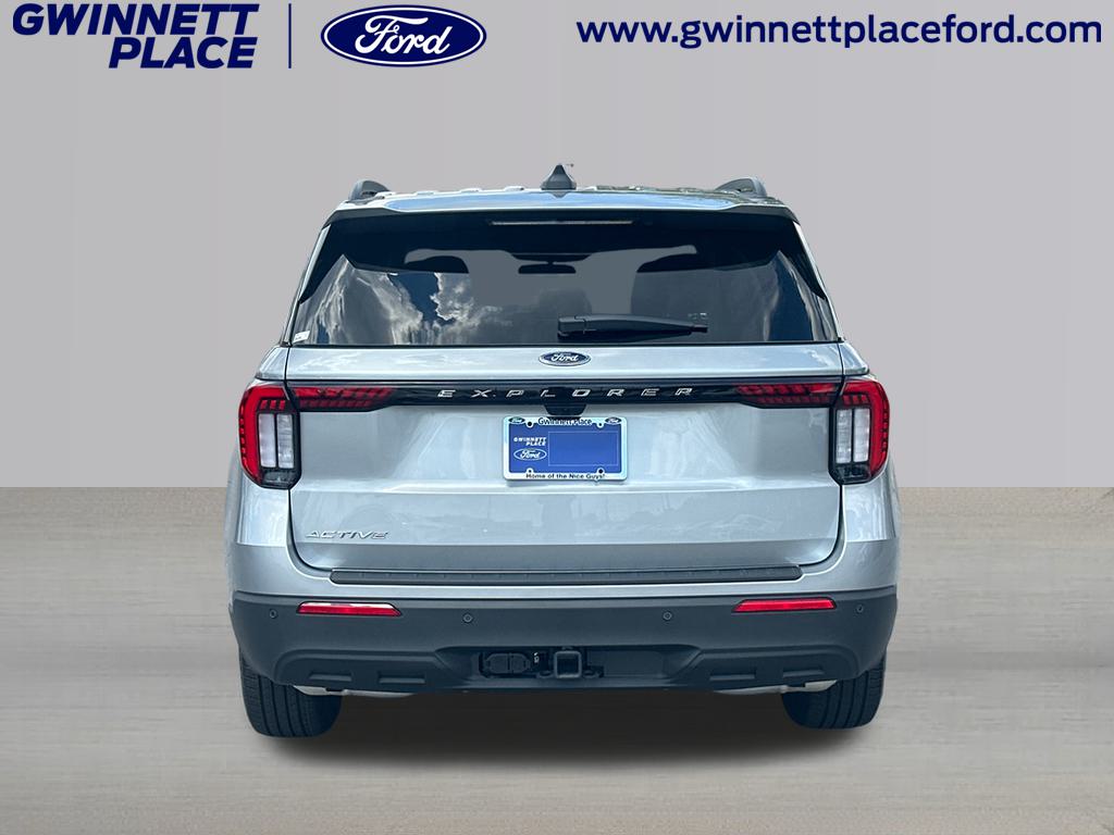 2025 Ford Explorer Active 6