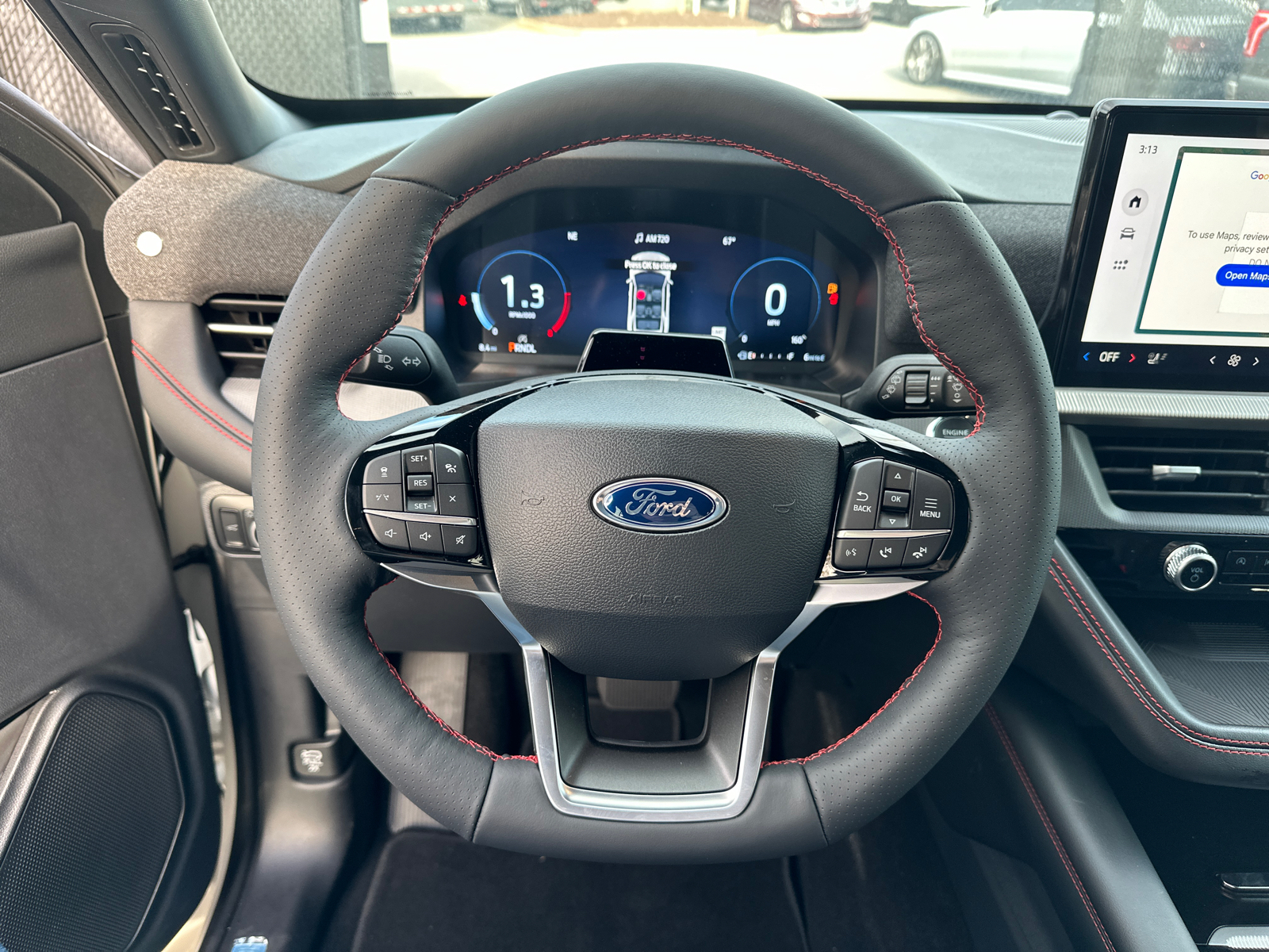 2025 Ford Explorer ST-Line 24