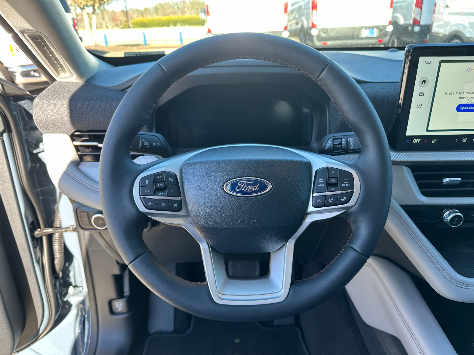 2025 Ford Explorer Active 24