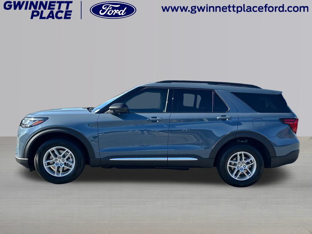 2025 Ford Explorer Active 8