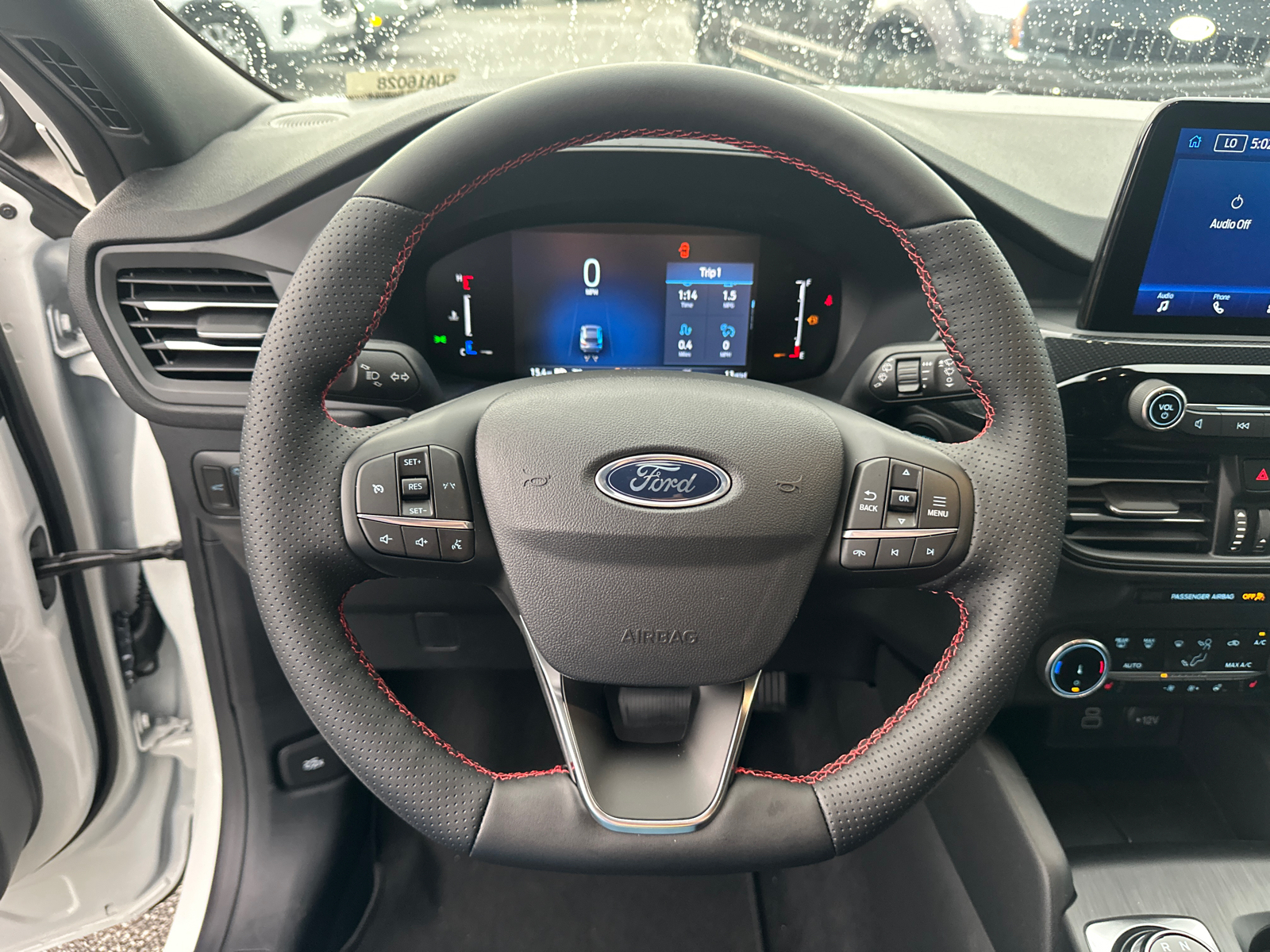 2025 Ford Escape ST-Line 24