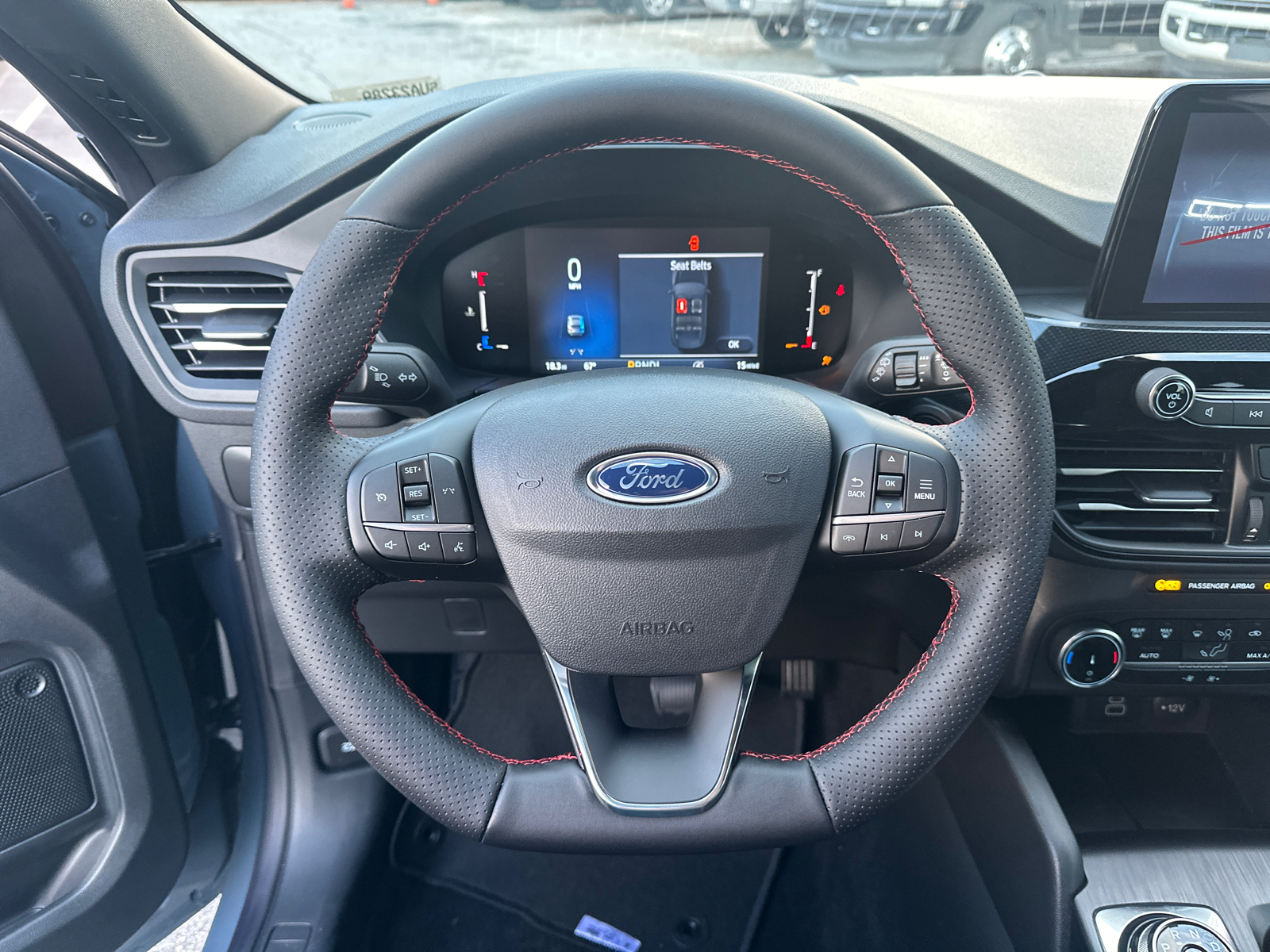 2025 Ford Escape ST-Line 23