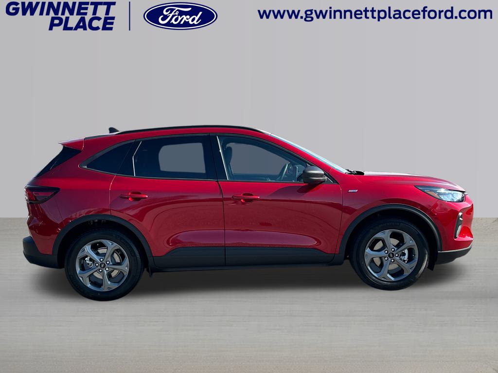 2025 Ford Escape ST-Line 4