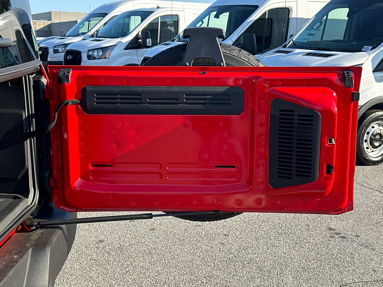 2024 Ford Bronco Outer Banks 19