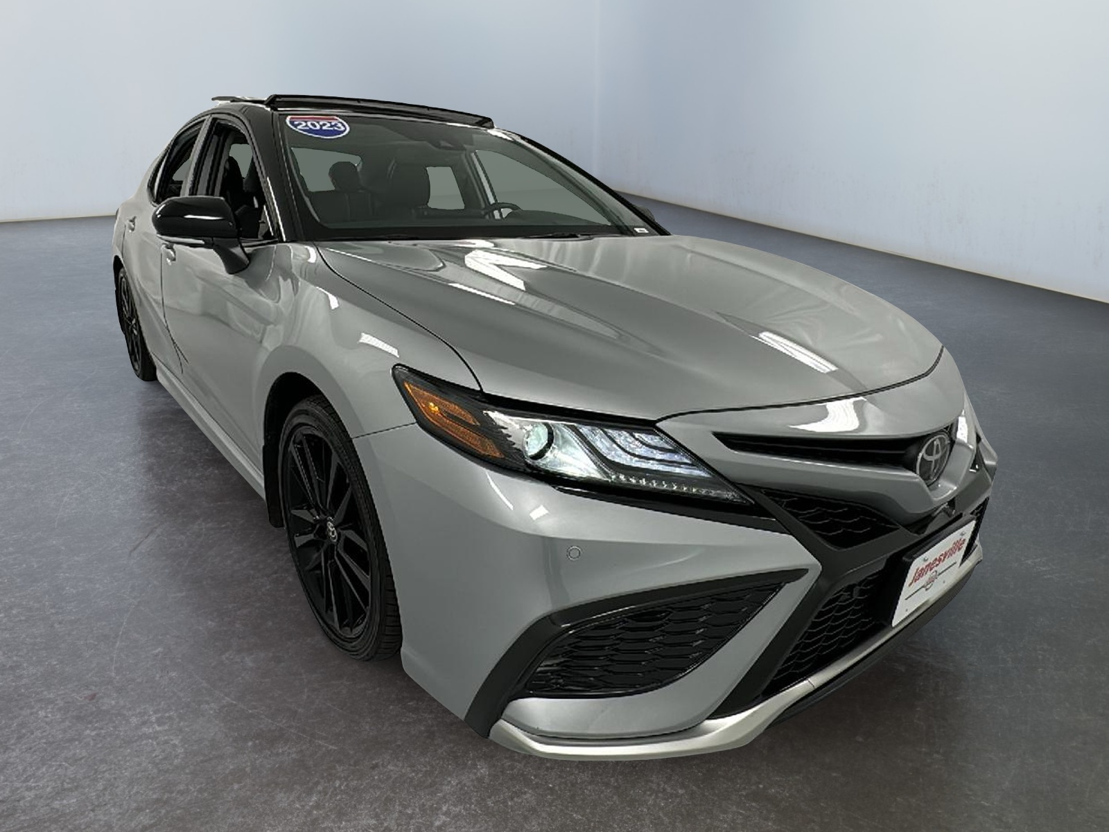 2023 Toyota Camry XSE 1