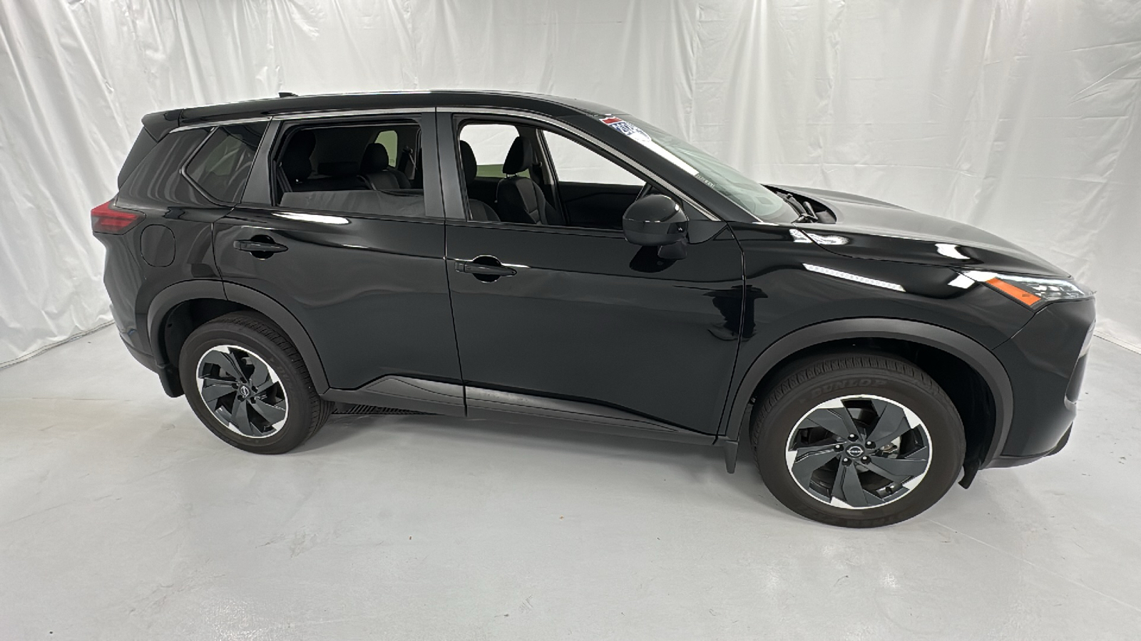 2024 Nissan Rogue SV 2