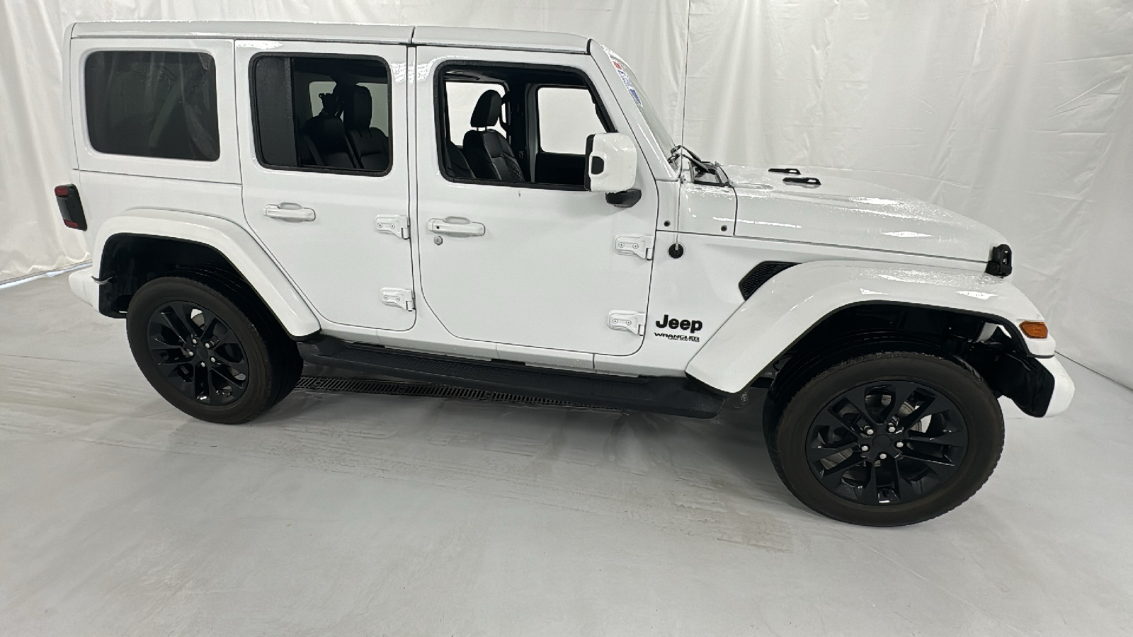 2021 Jeep Wrangler Unlimited Sahara High Altitude 2