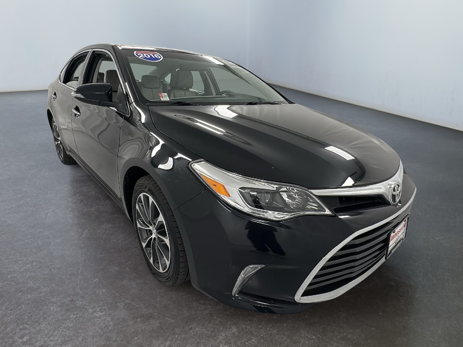 2016 Toyota Avalon XLE 1