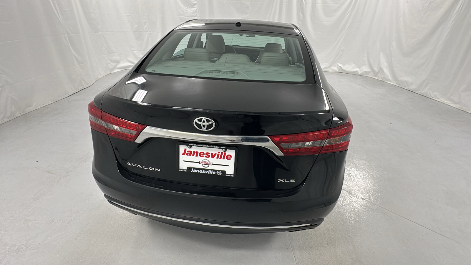 2016 Toyota Avalon XLE 4