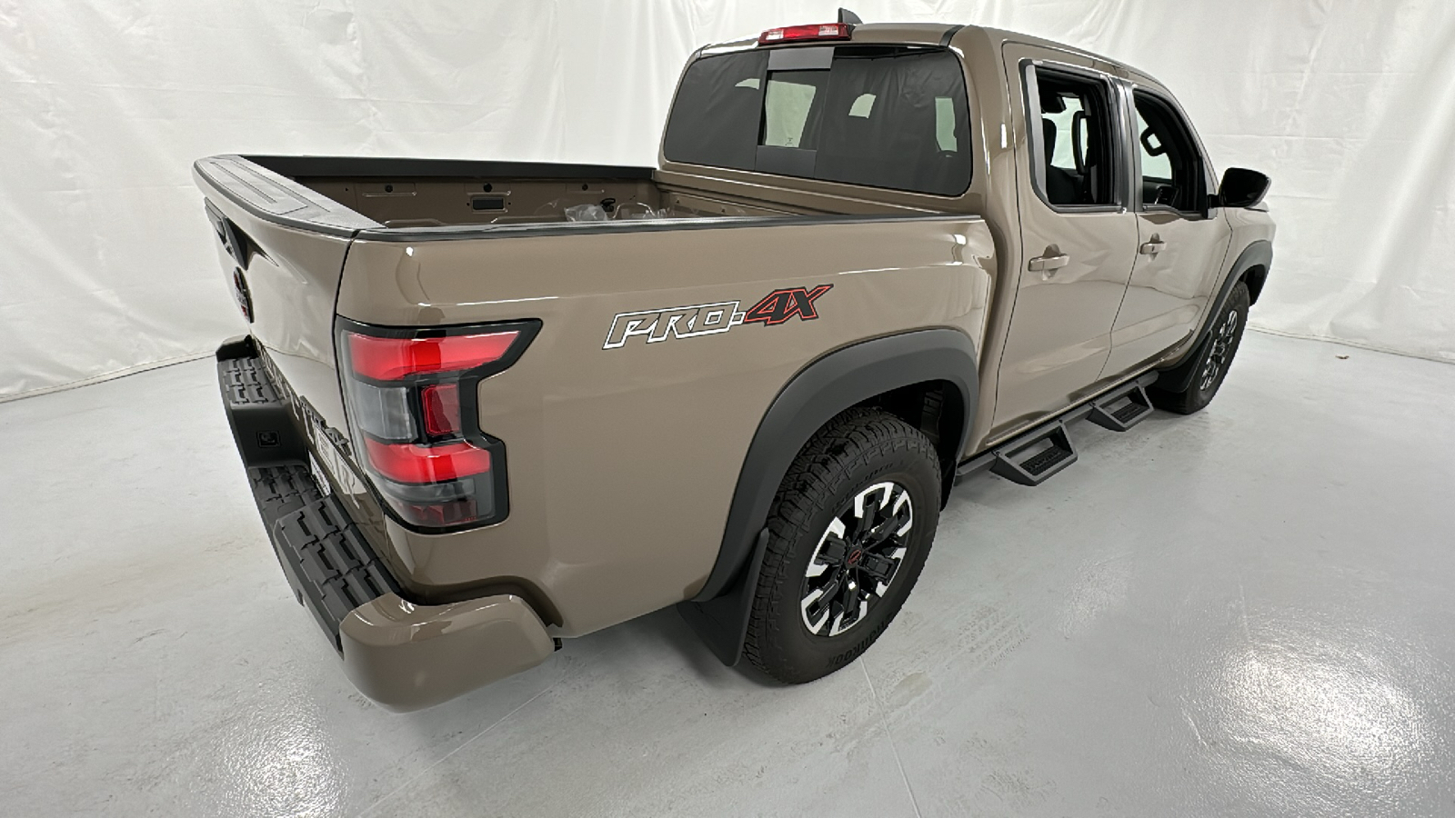 2024 Nissan Frontier PRO-4X 3