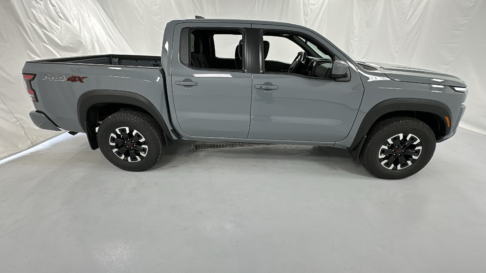 2024 Nissan Frontier PRO-4X 2