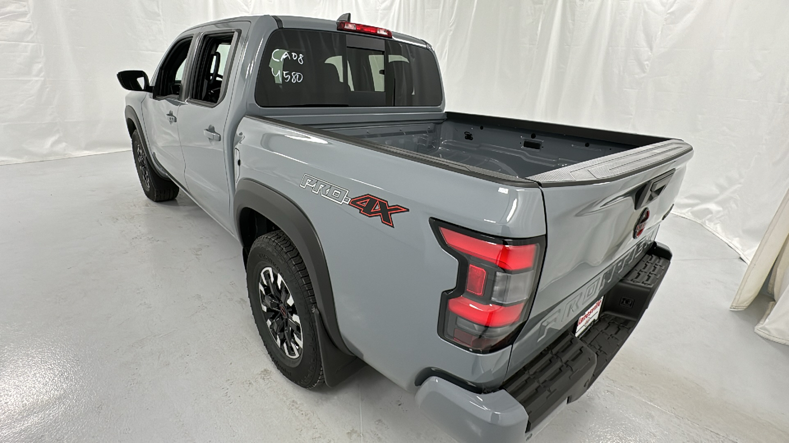 2024 Nissan Frontier PRO-4X 5