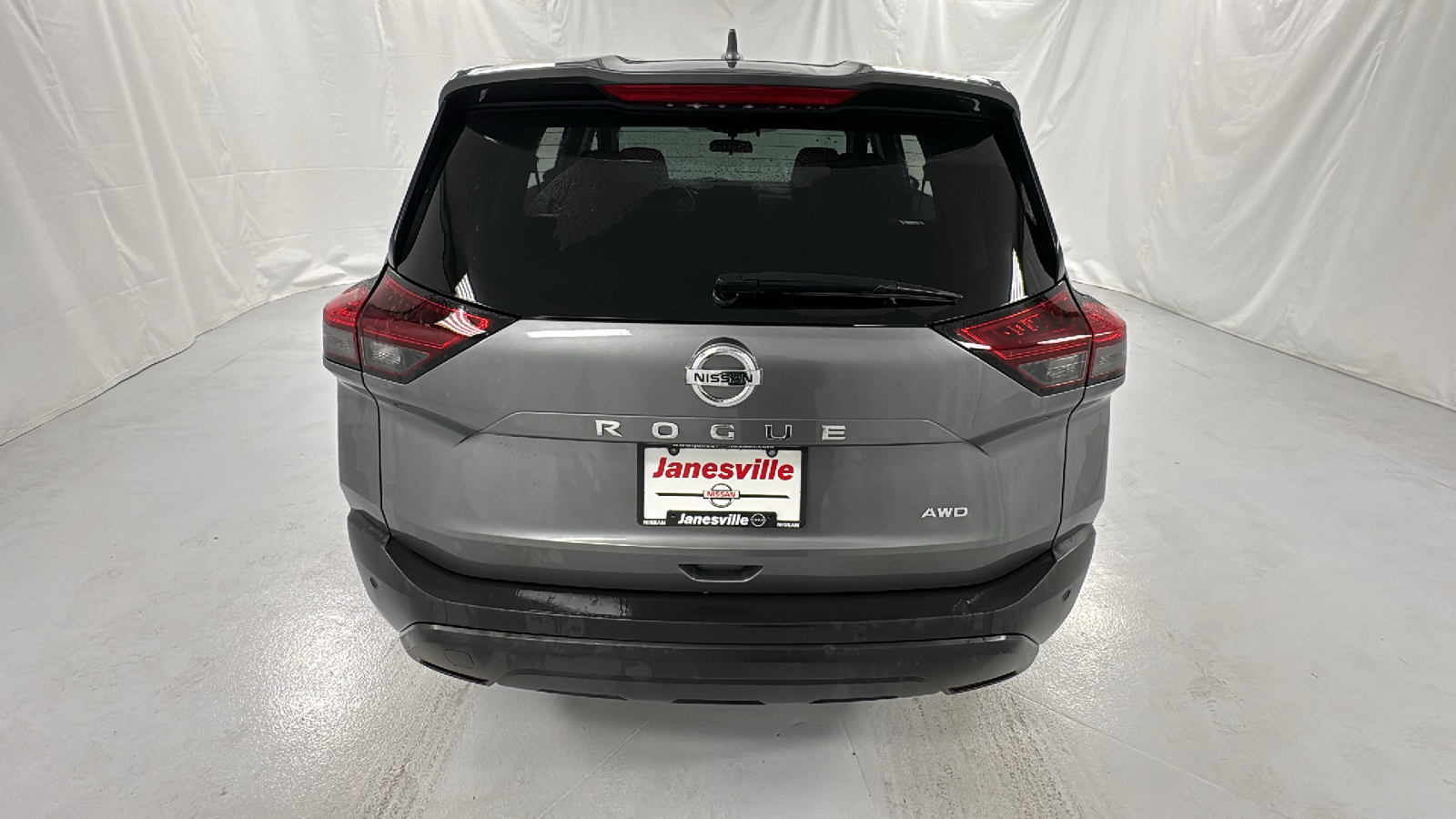 2021 Nissan Rogue S 4