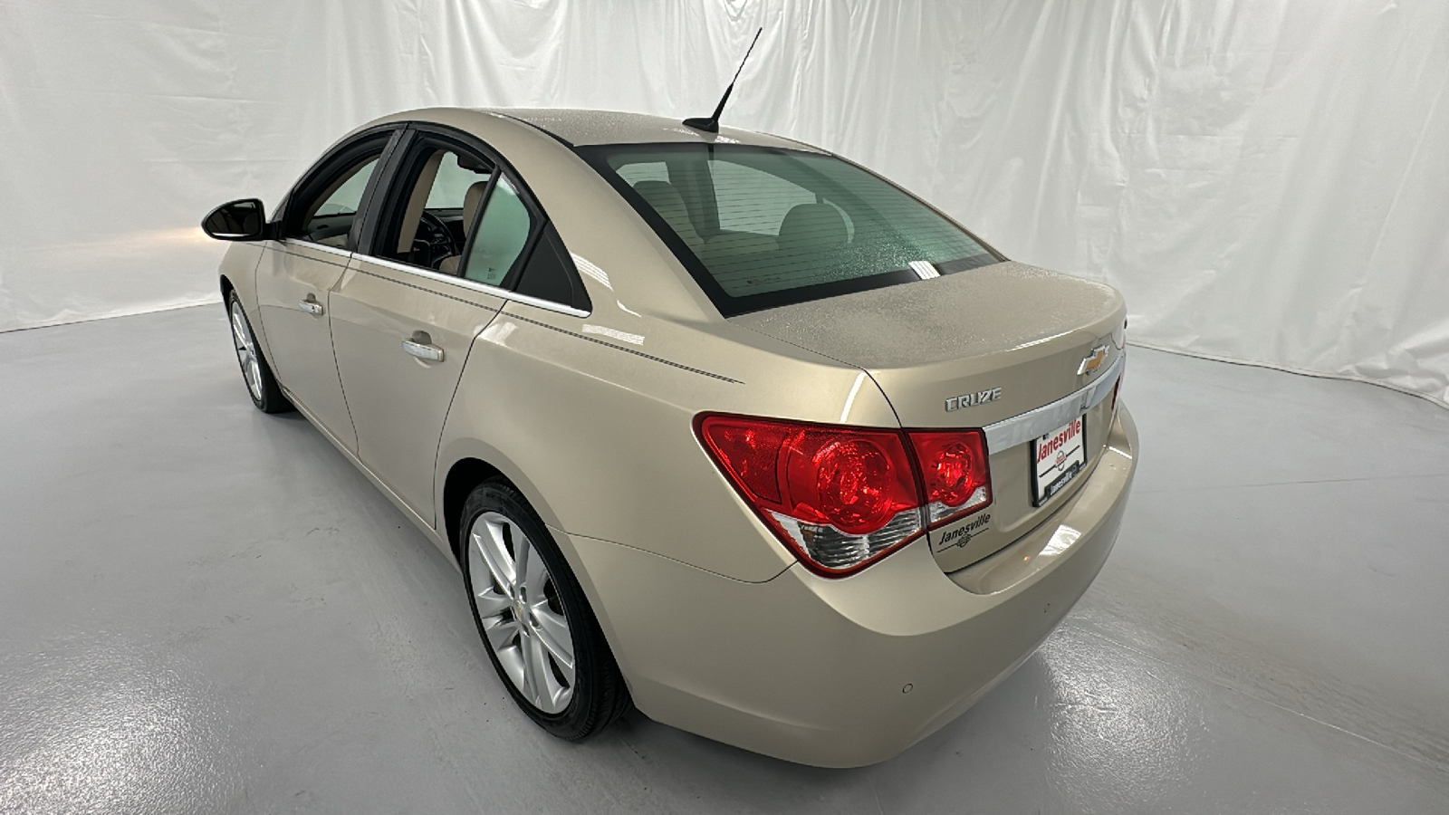 2011 Chevrolet Cruze LTZ 5