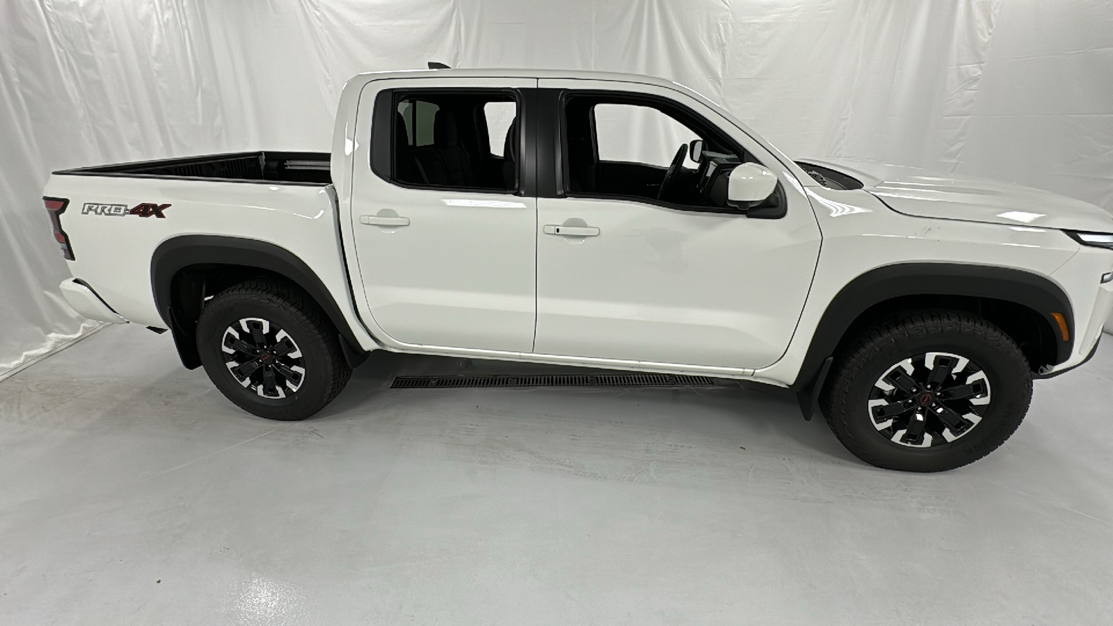 2024 Nissan Frontier PRO-4X 2