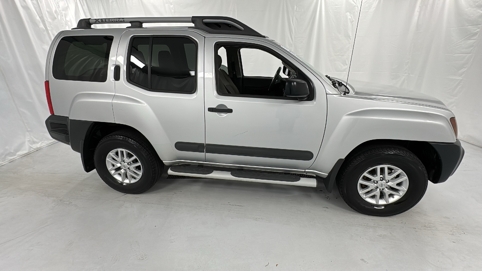 2014 Nissan Xterra S 2