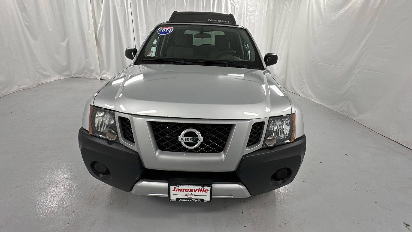 2014 Nissan Xterra S 8