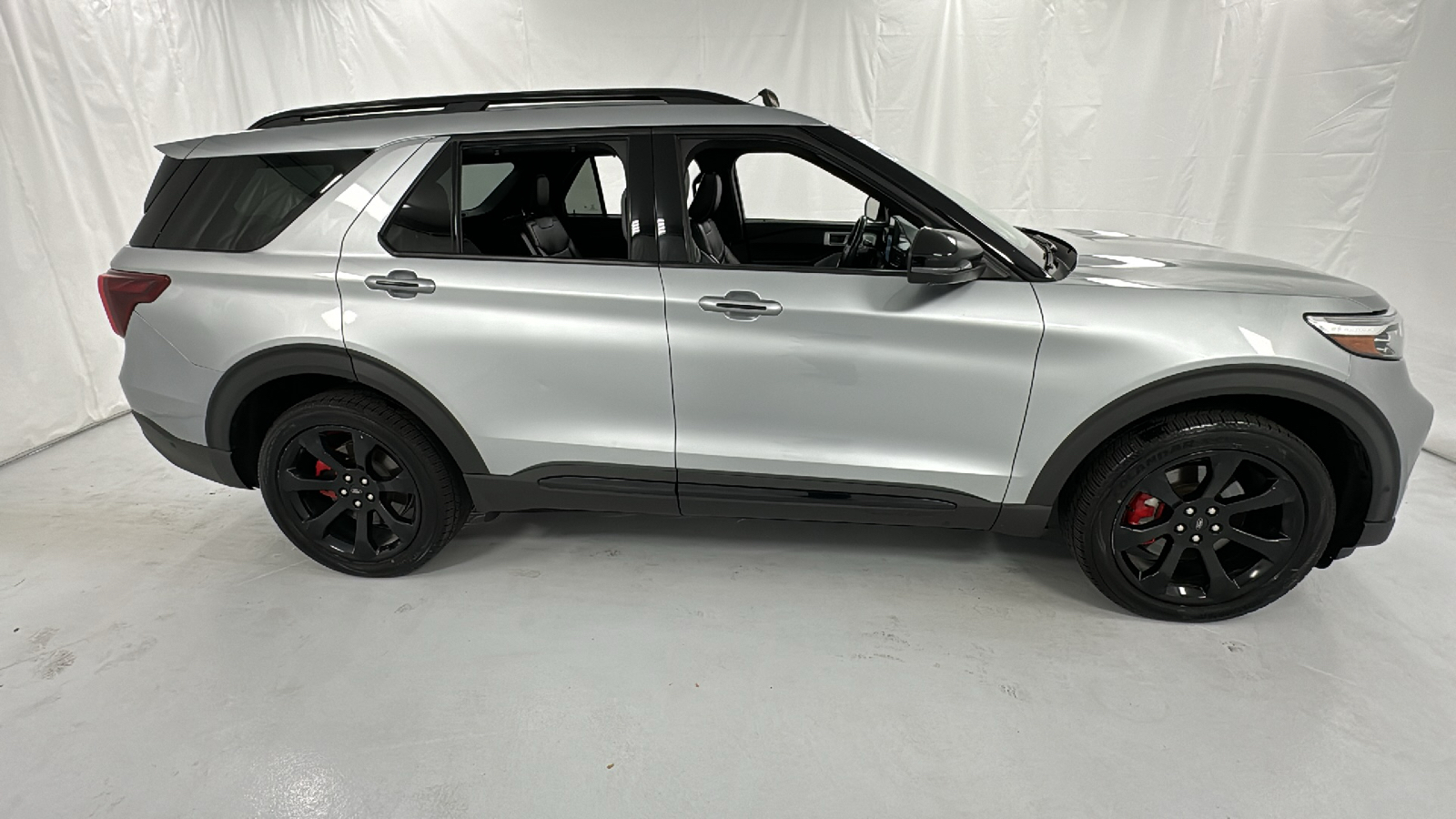 2020 Ford Explorer ST 2