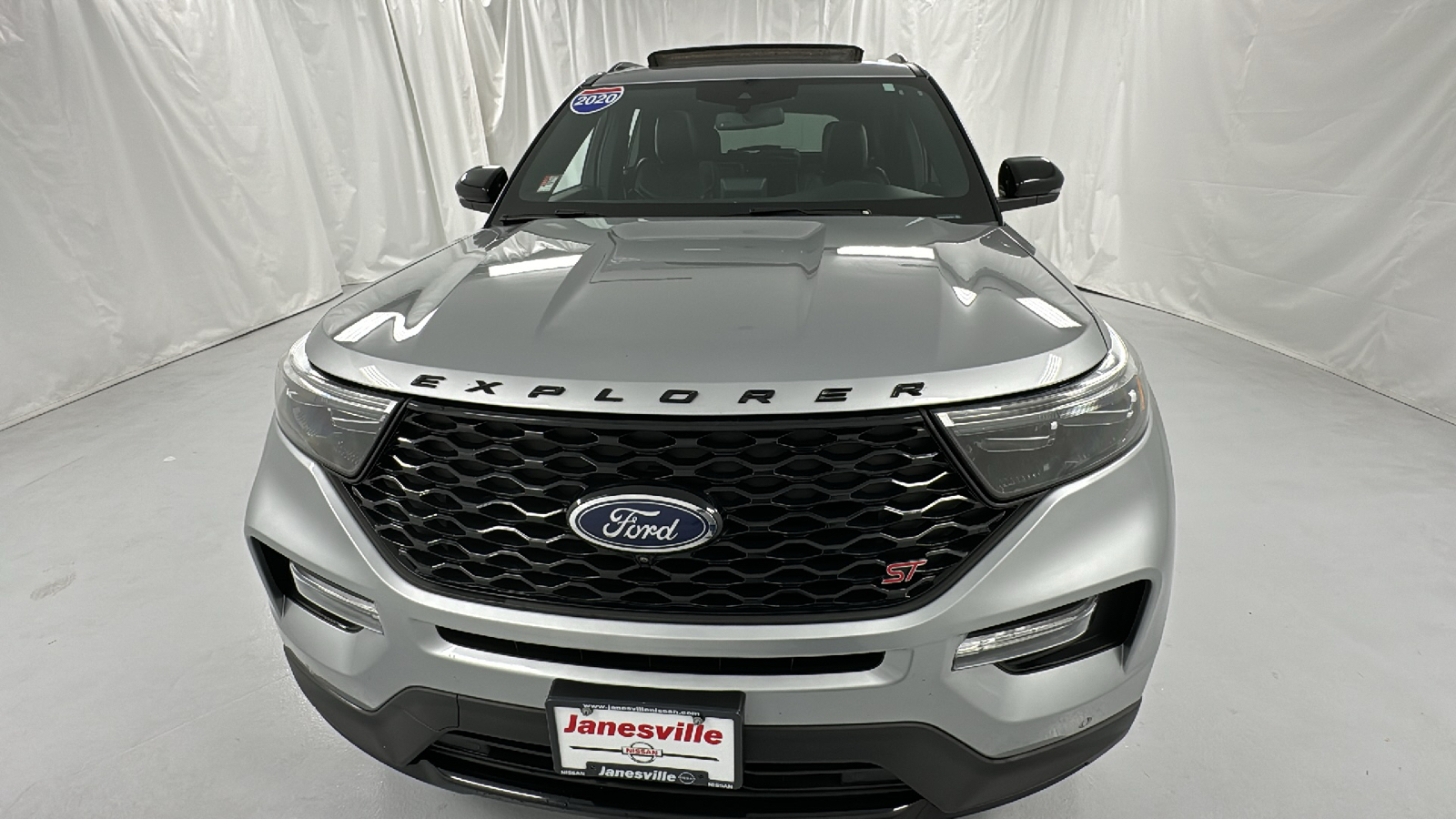 2020 Ford Explorer ST 8