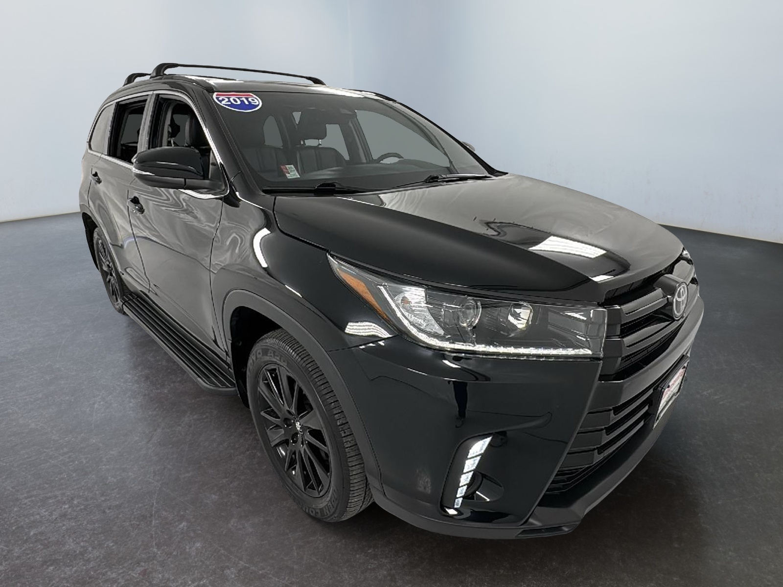 2019 Toyota Highlander SE 1