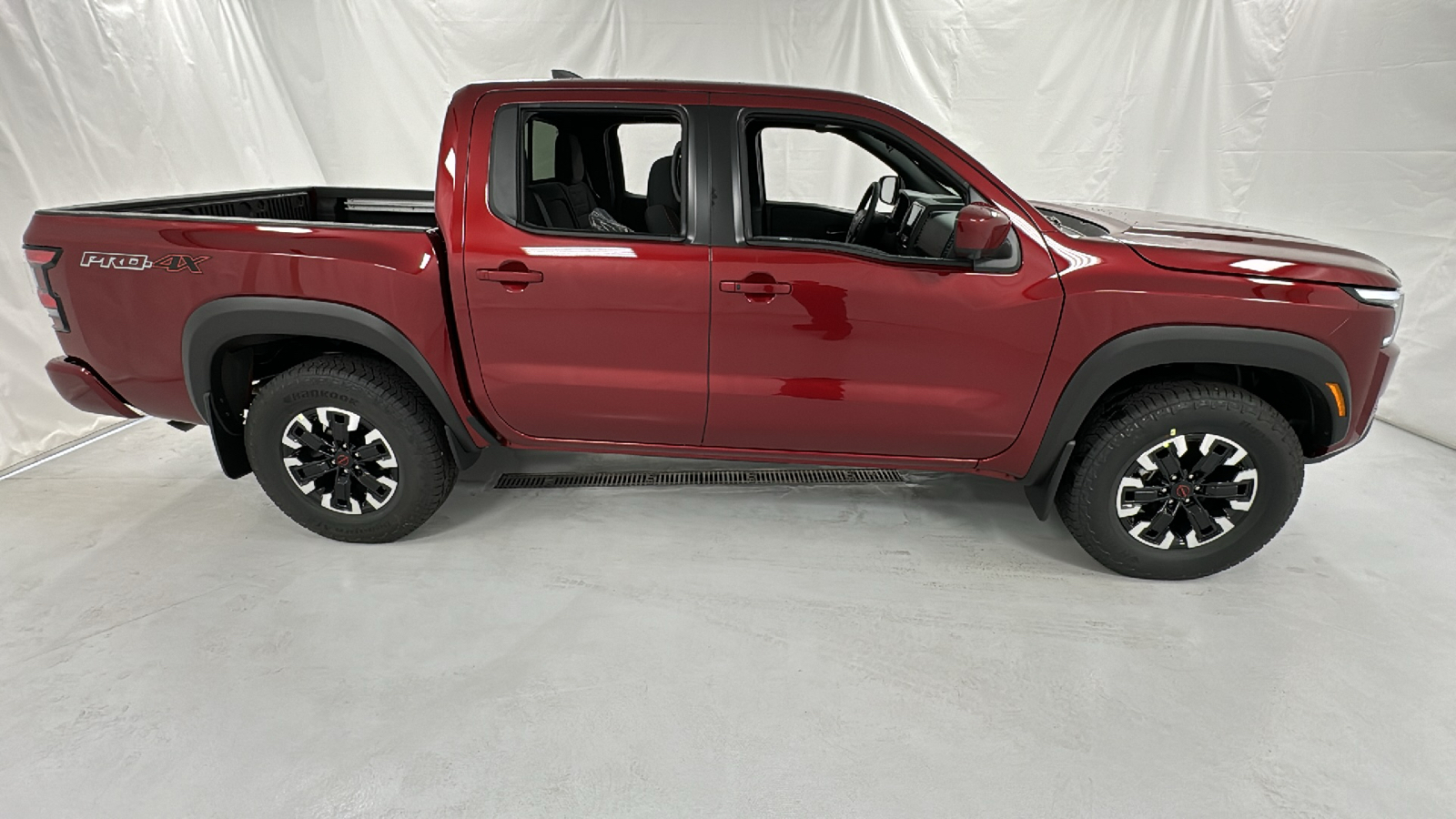 2024 Nissan Frontier PRO-4X 2