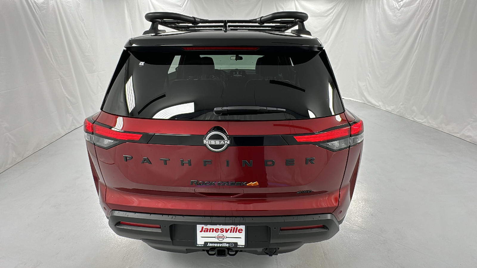 2024 Nissan Pathfinder Rock Creek 4