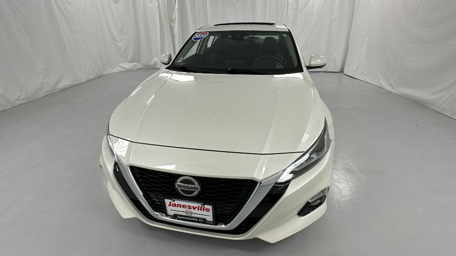 2020 Nissan Altima 2.0 Platinum 8