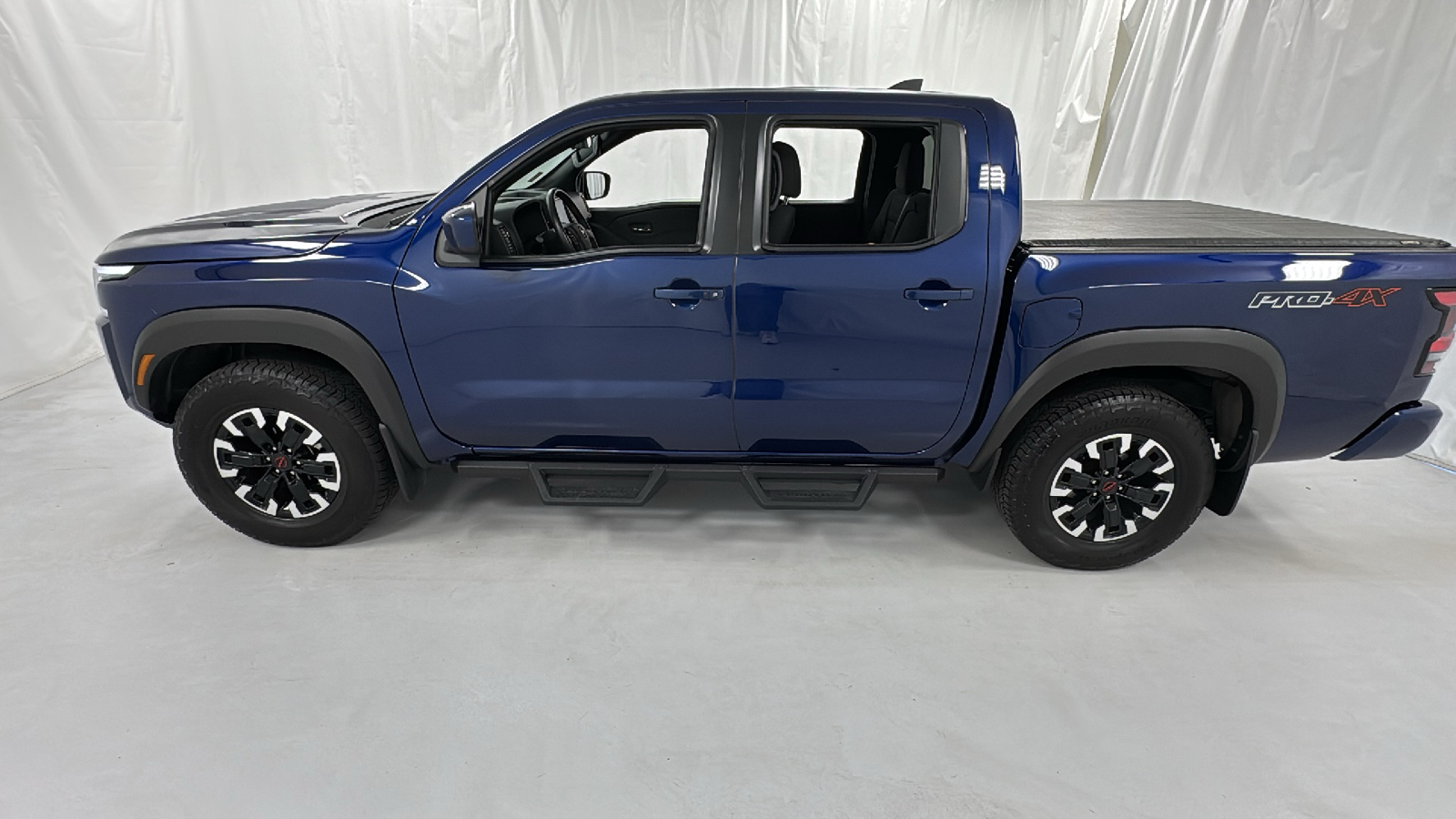 2022 Nissan Frontier PRO-4X 6