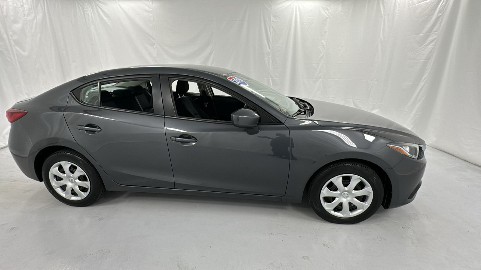 2015 Mazda Mazda3 i Sport 2