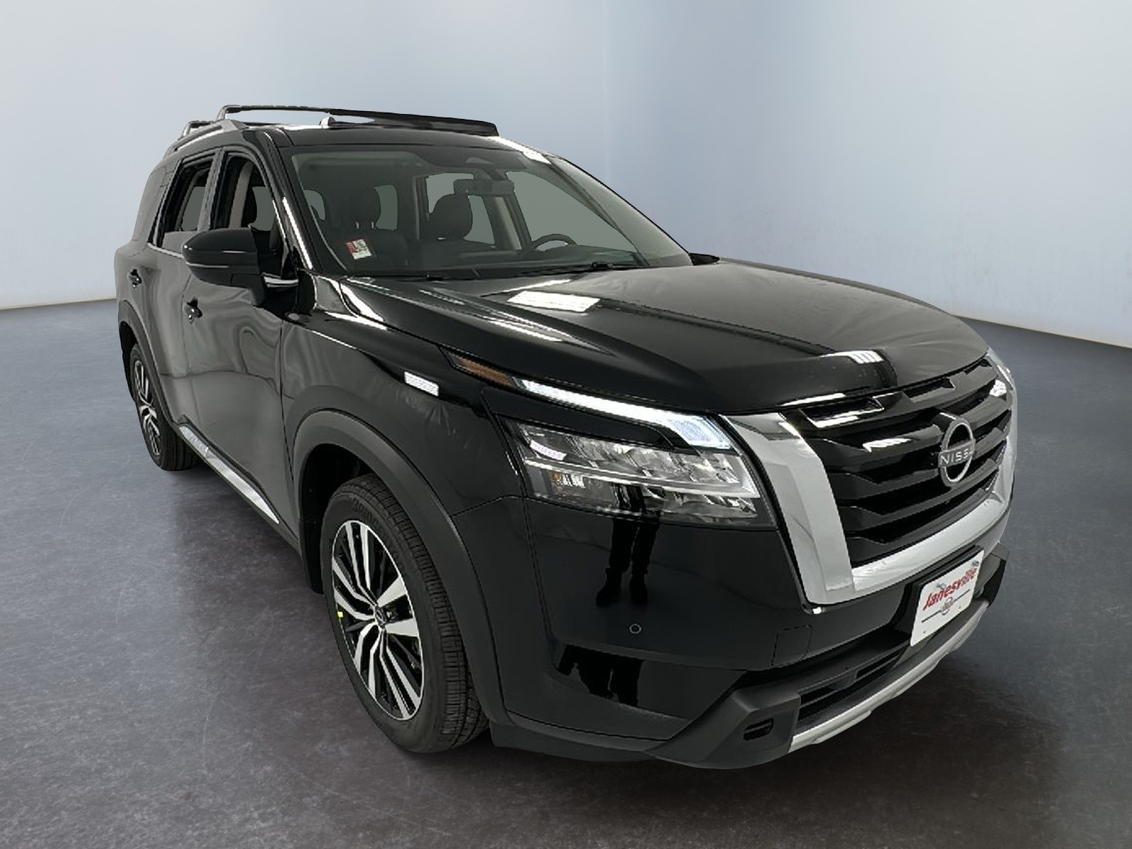 2024 Nissan Pathfinder Platinum 1