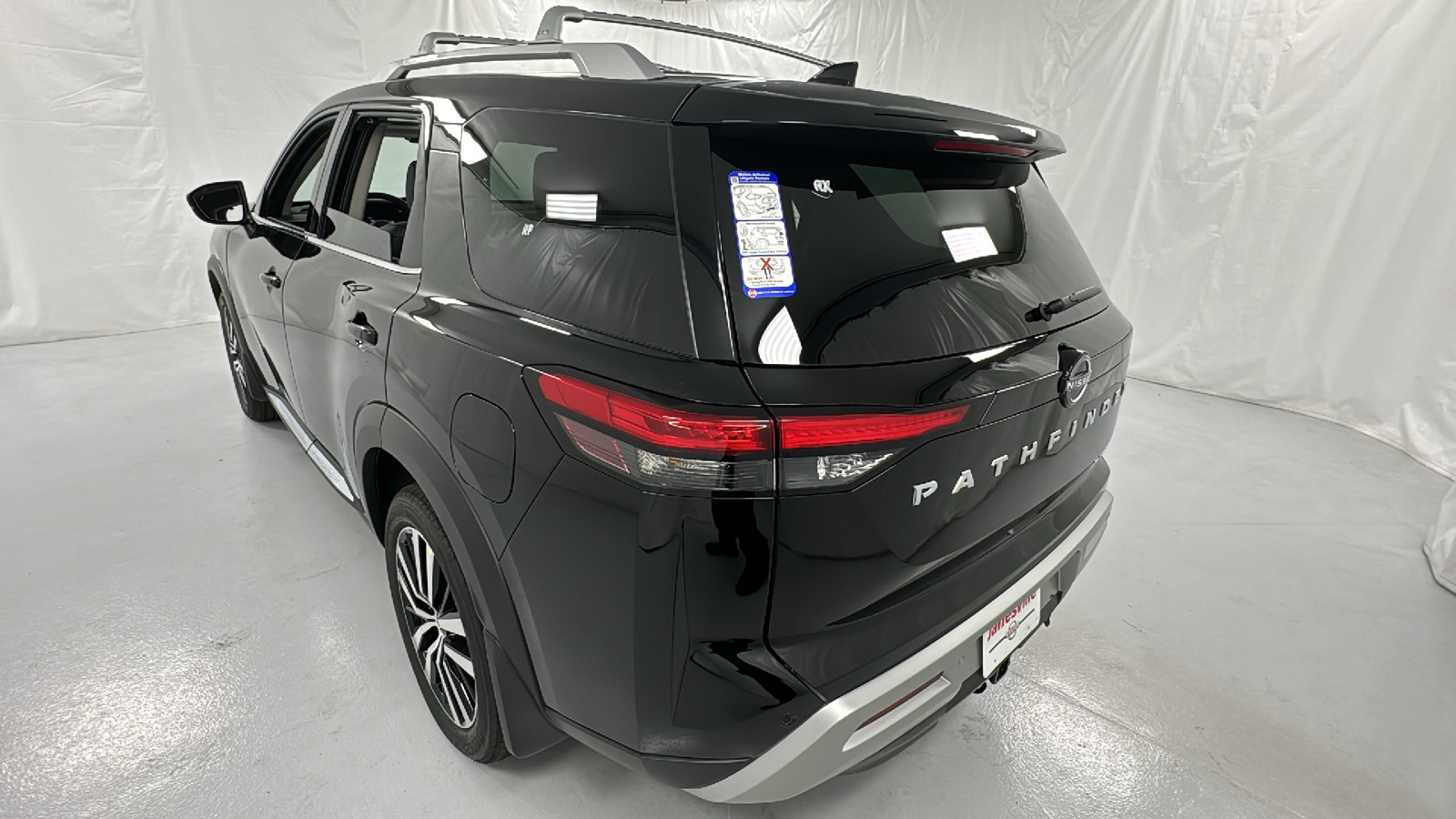 2024 Nissan Pathfinder Platinum 5