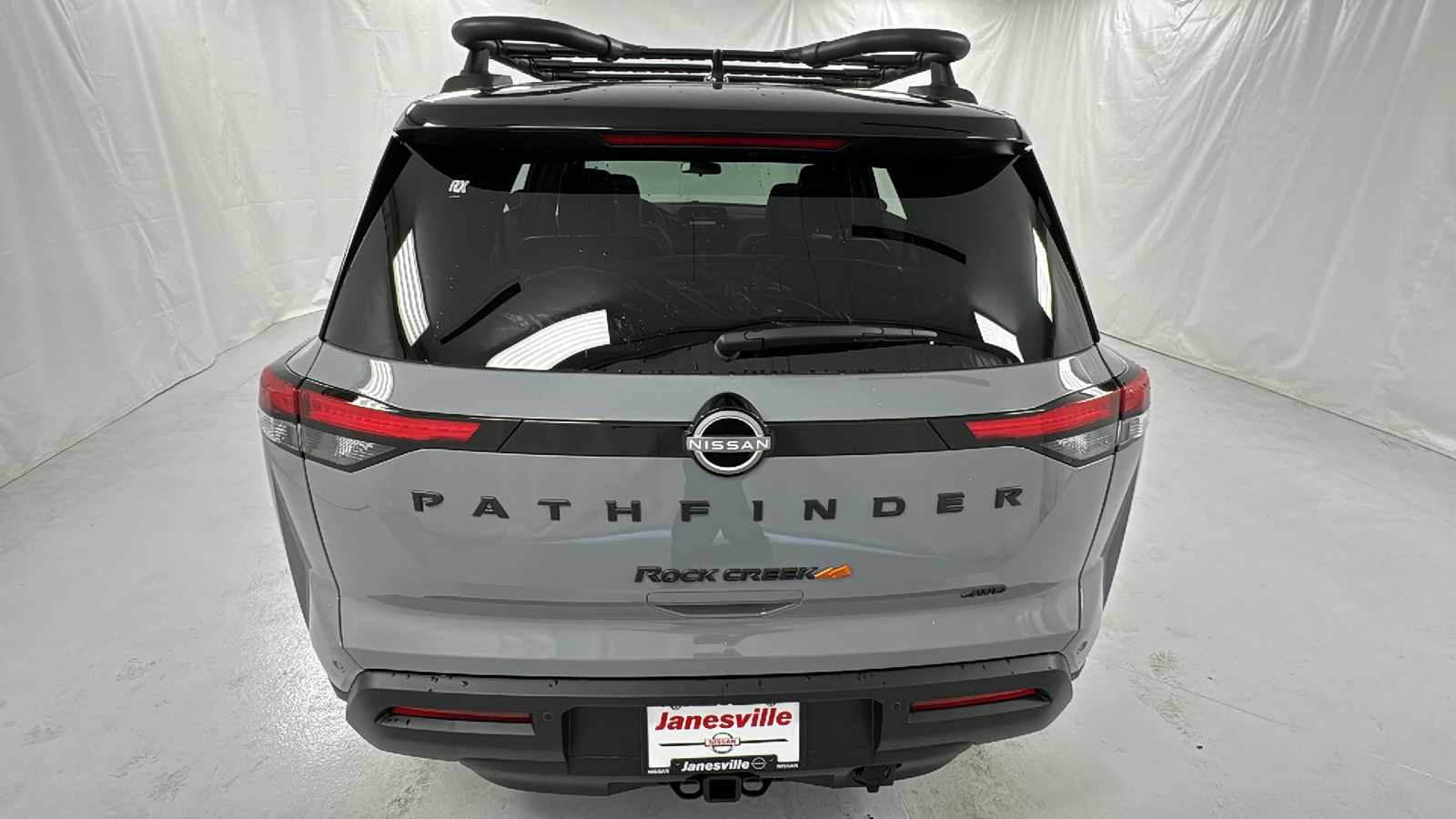 2024 Nissan Pathfinder Rock Creek 4