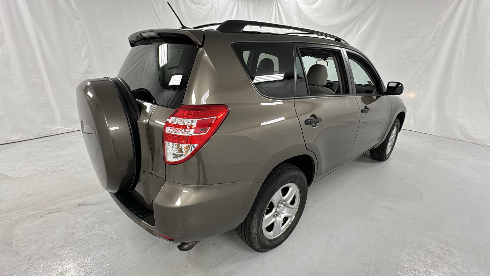 2009 Toyota RAV4 Base 3