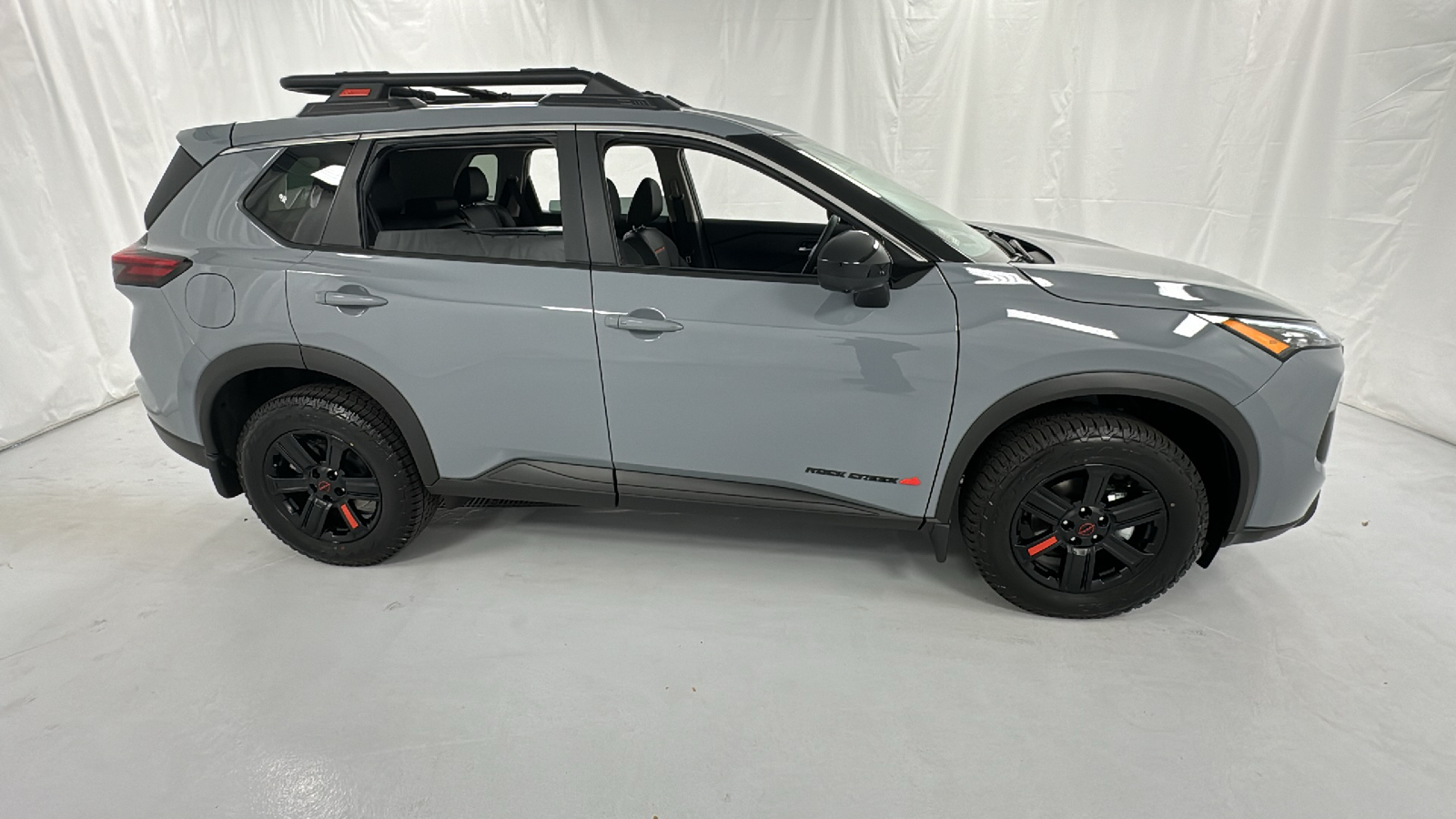 2025 Nissan Rogue SV 2