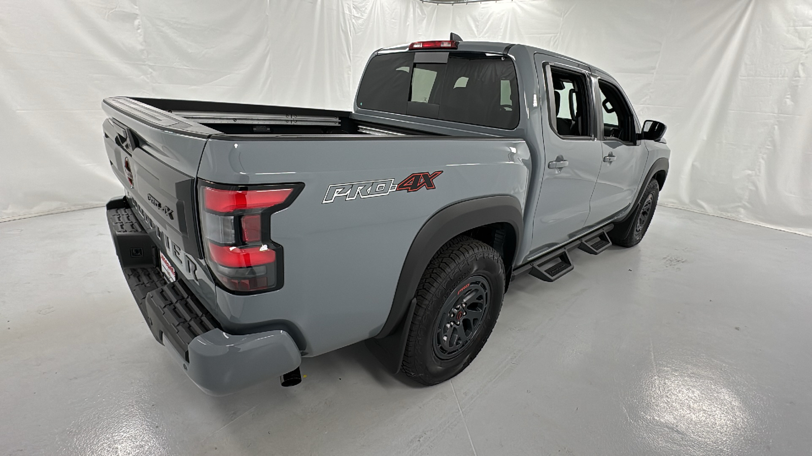 2025 Nissan Frontier PRO-4X 3