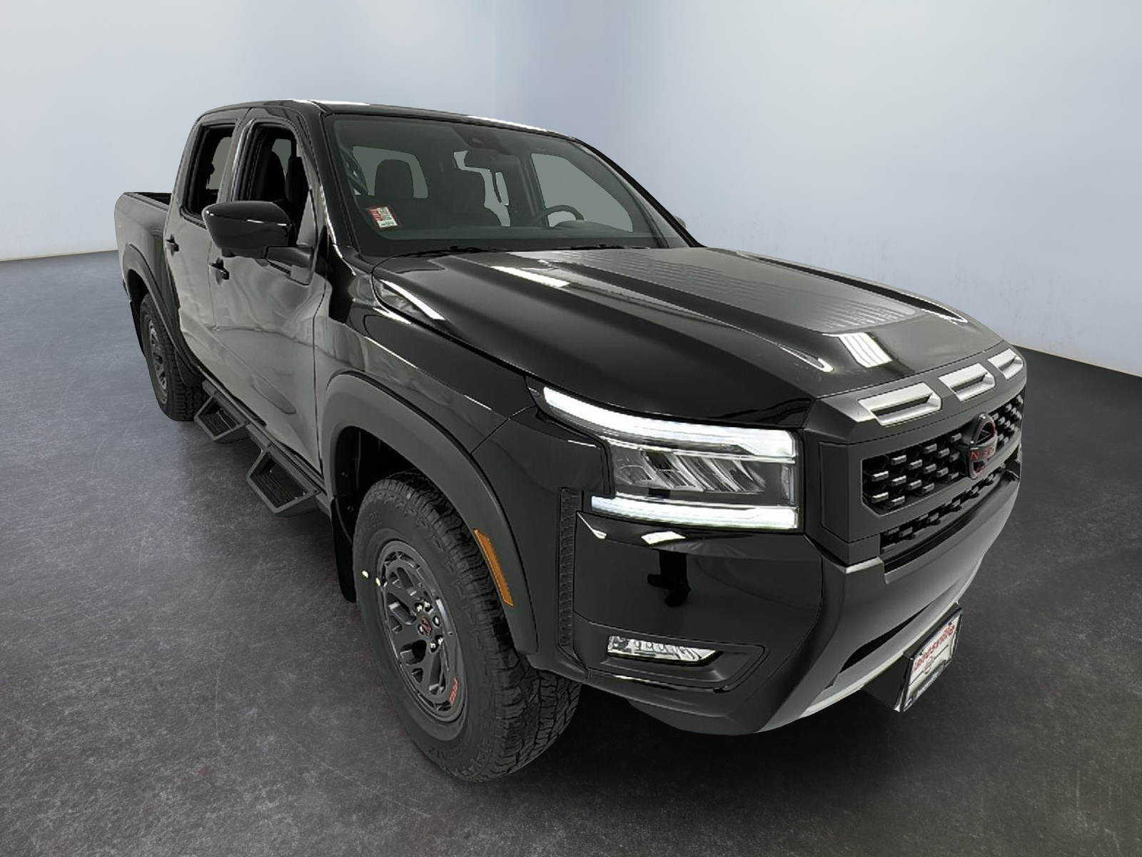 2025 Nissan Frontier PRO-4X 1