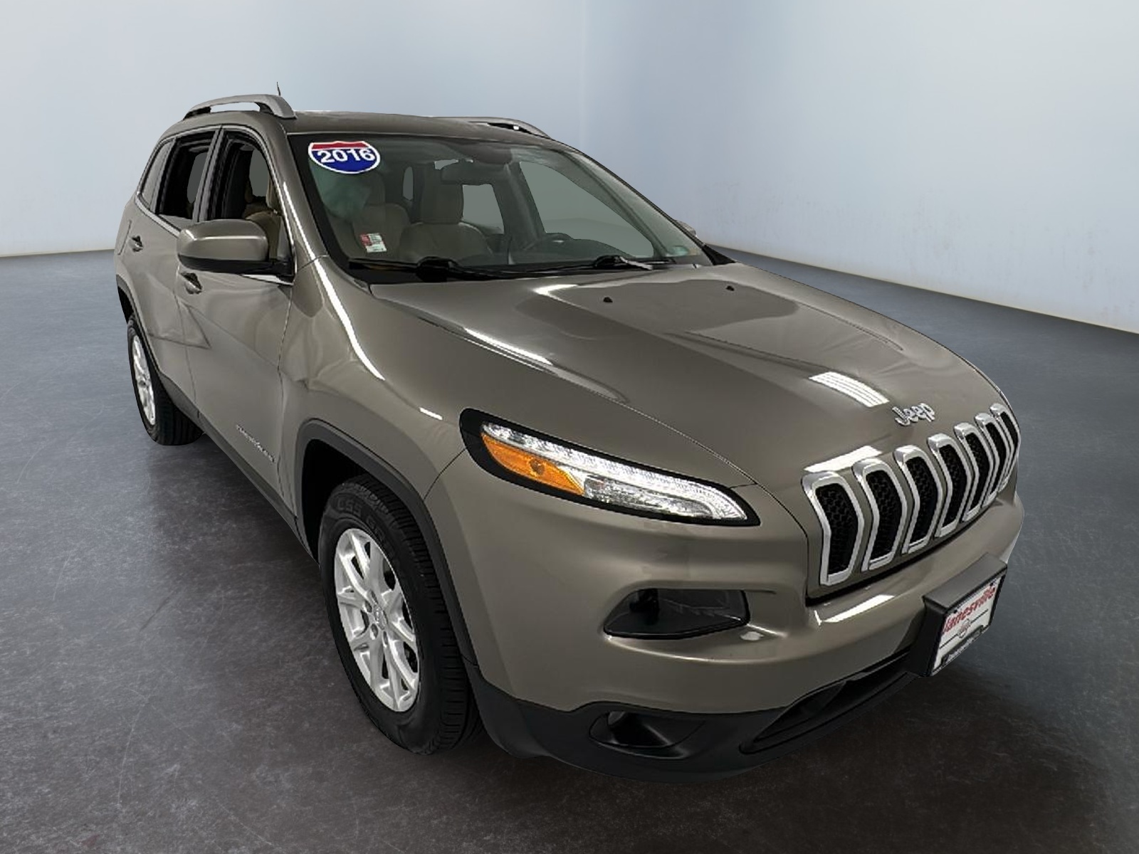 2016 Jeep Cherokee Latitude 1