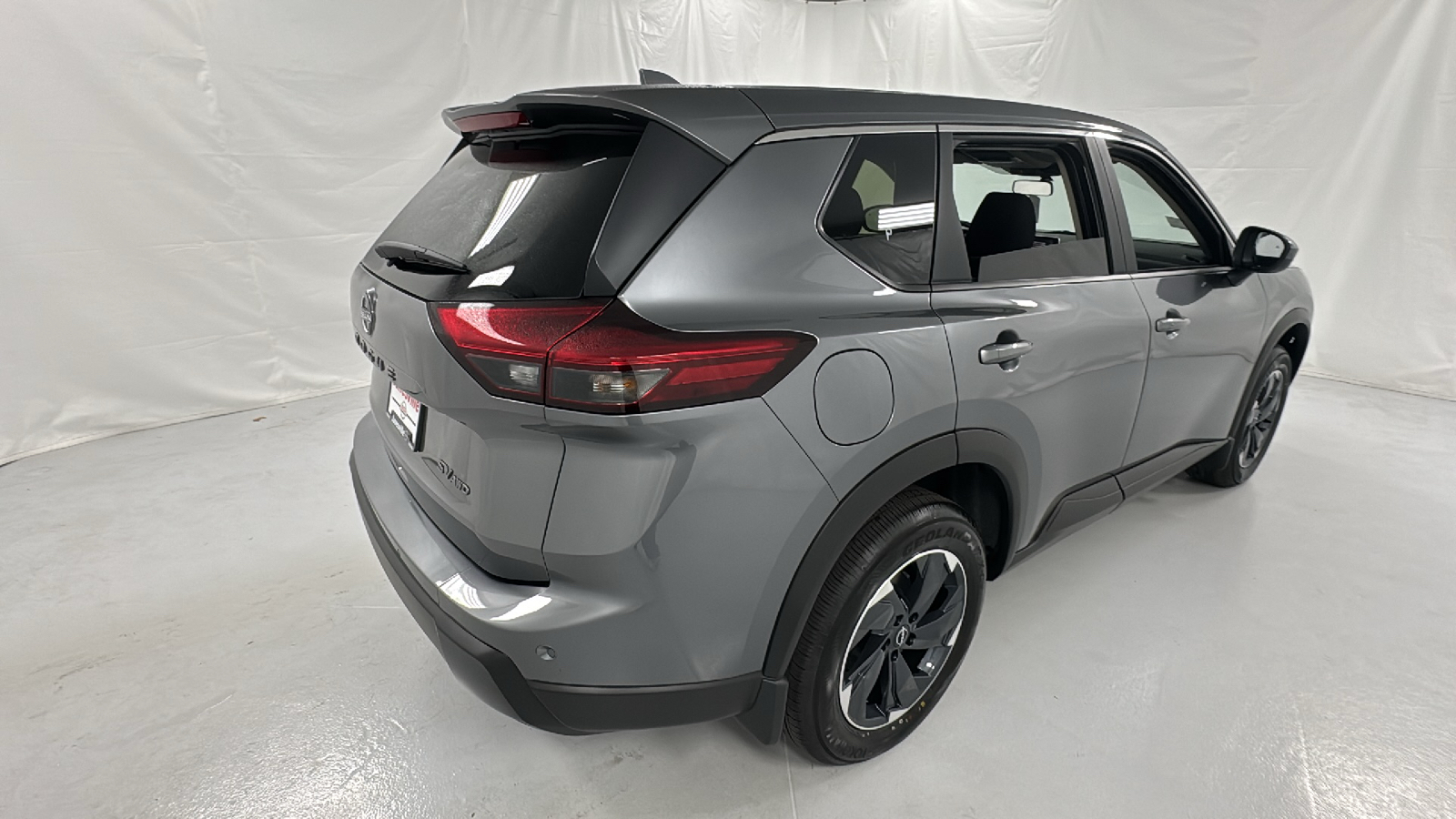 2024 Nissan Rogue SV 3