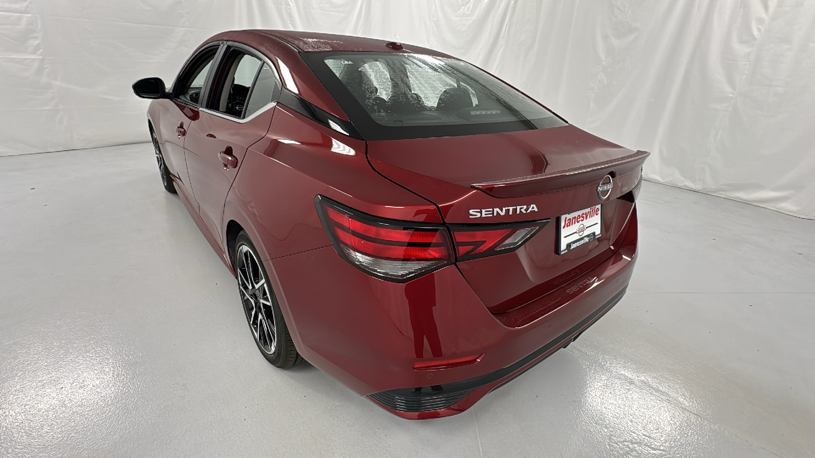 2025 Nissan Sentra SR 5