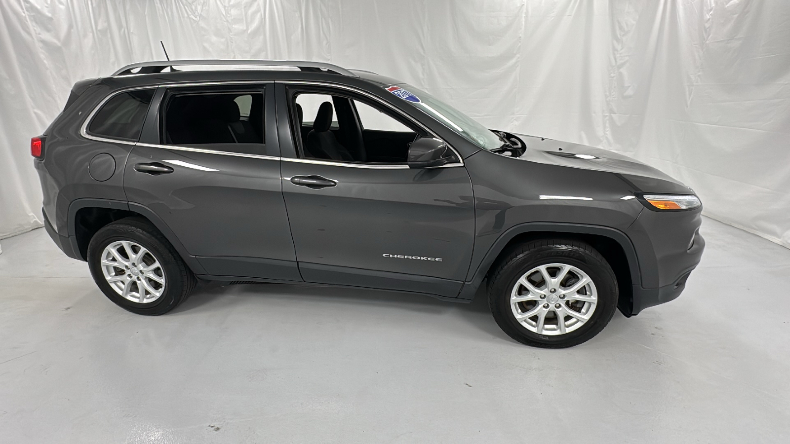 2017 Jeep Cherokee Latitude 2