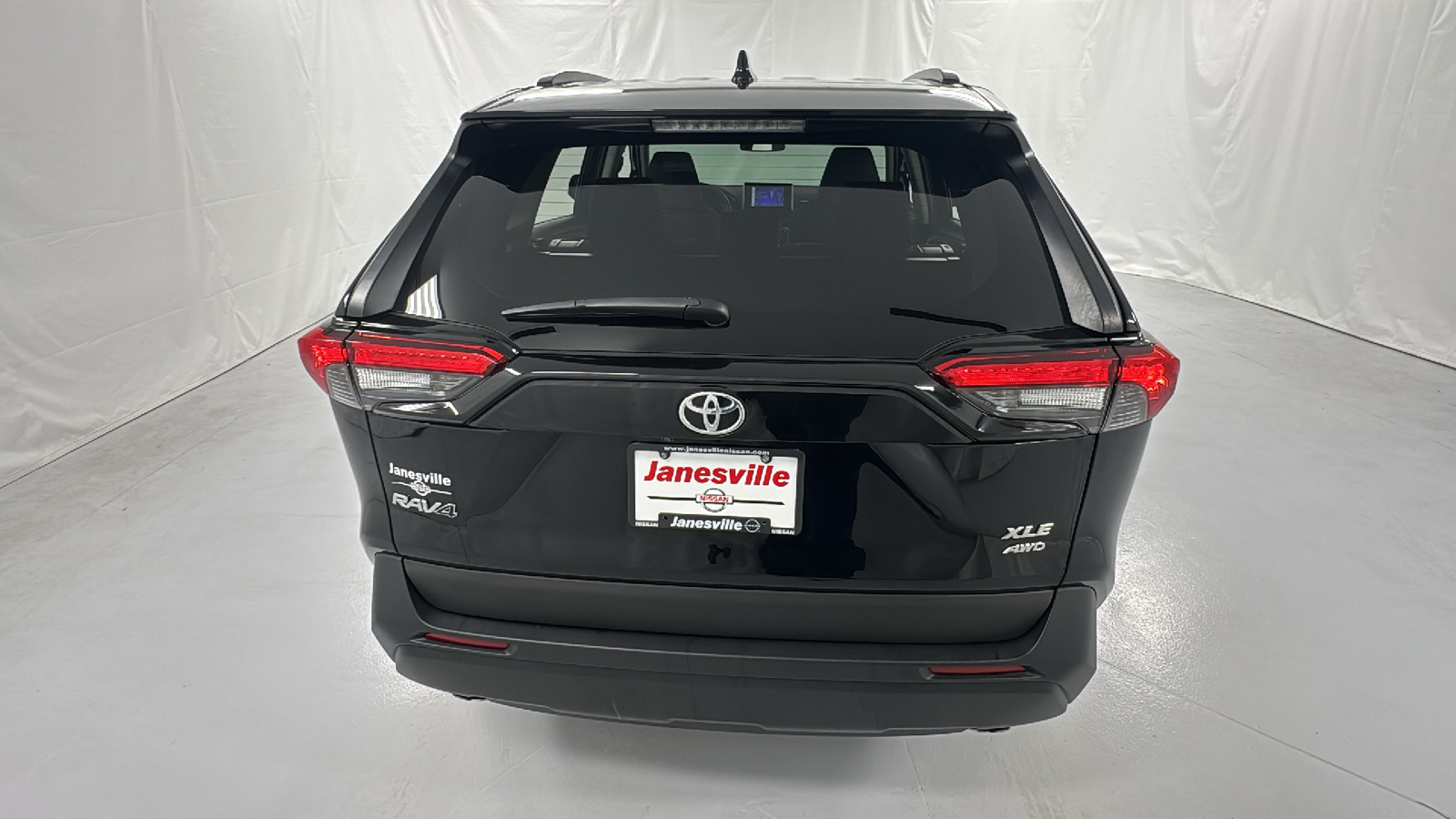 2023 Toyota RAV4 XLE 4