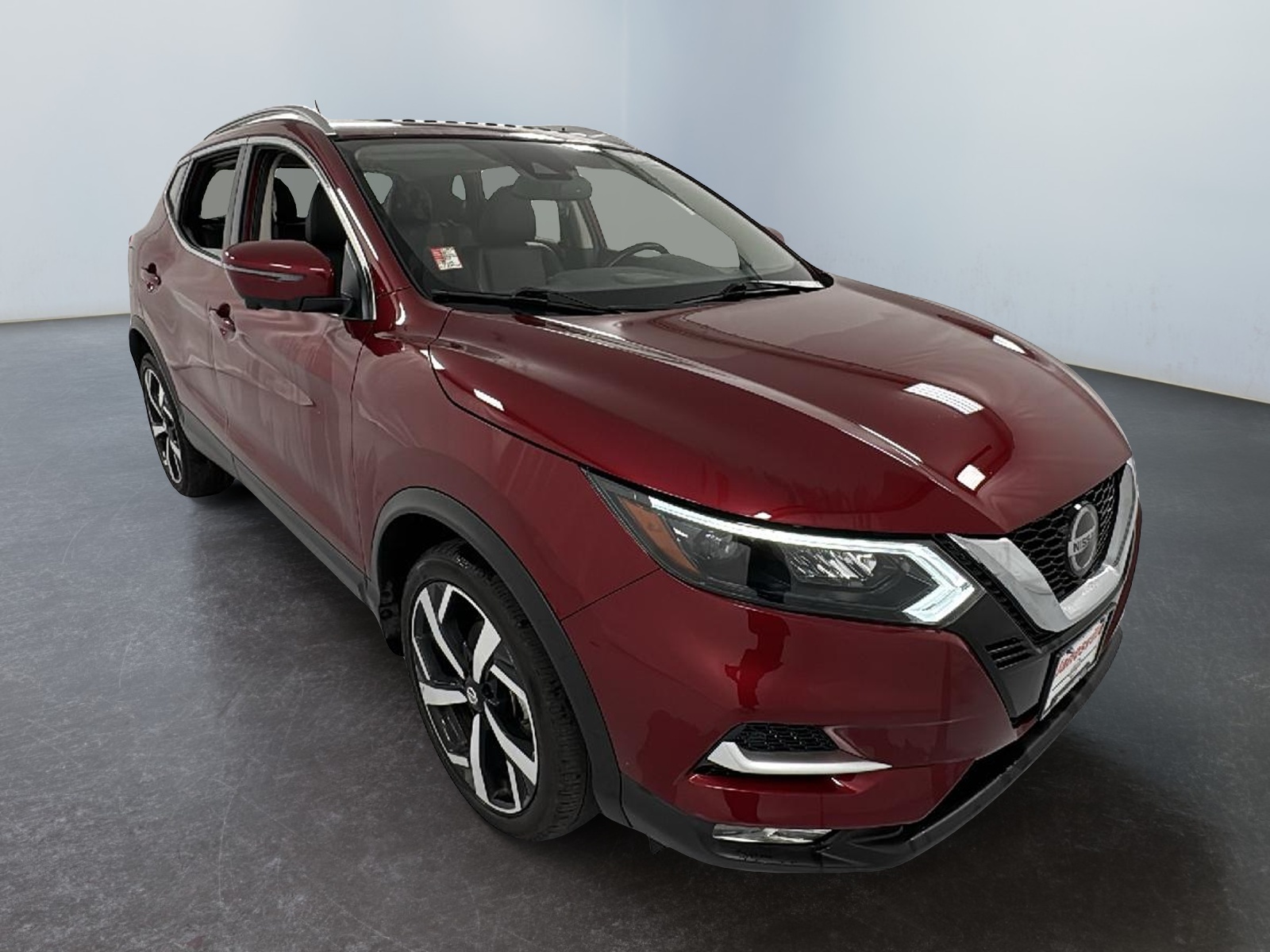 2021 Nissan Rogue Sport SL 1