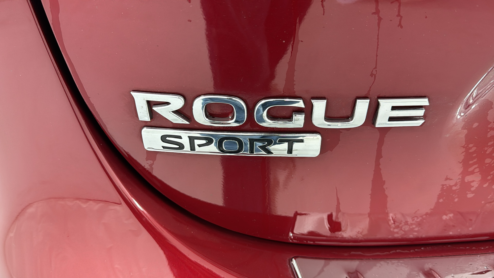 2021 Nissan Rogue Sport SL 34