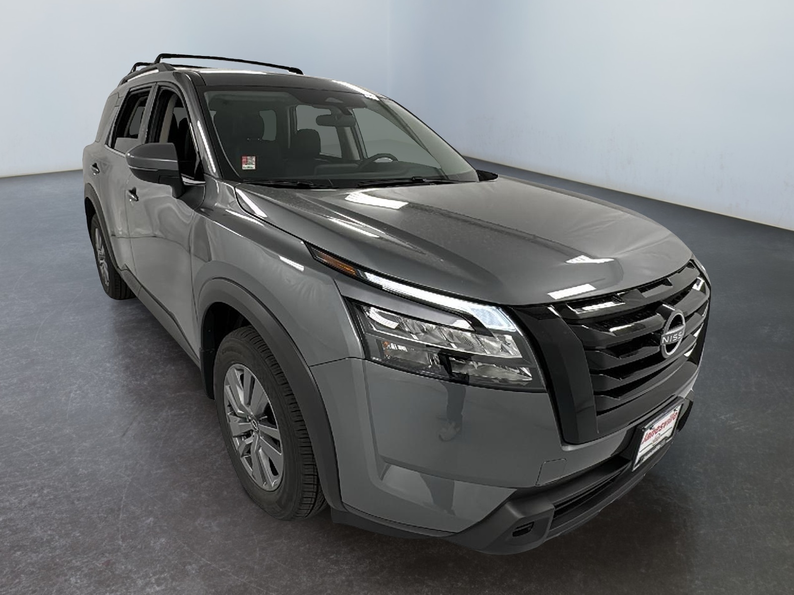 2025 Nissan Pathfinder SV 1