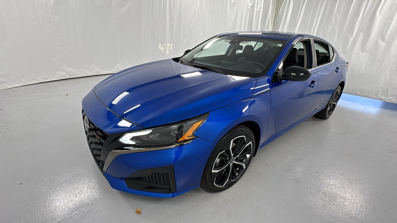 2025 Nissan Altima 2.5 SR 7