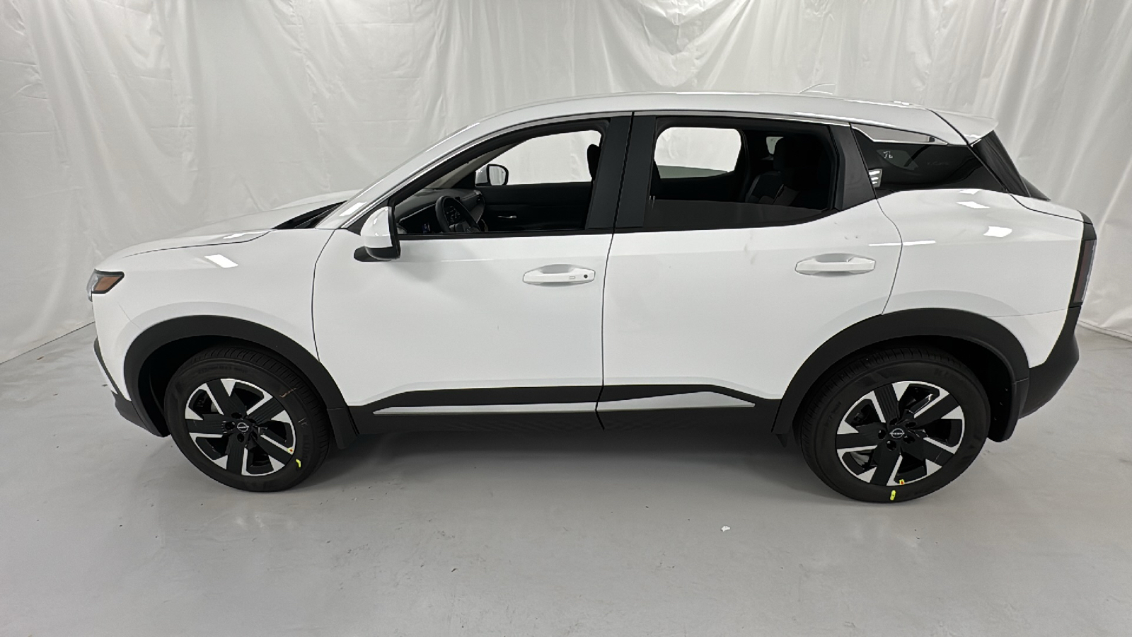 2025 Nissan Kicks SV 6