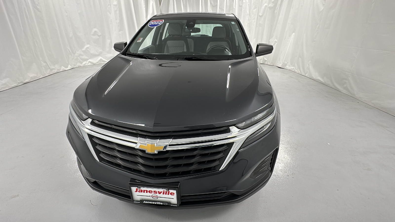 2022 Chevrolet Equinox LS 8