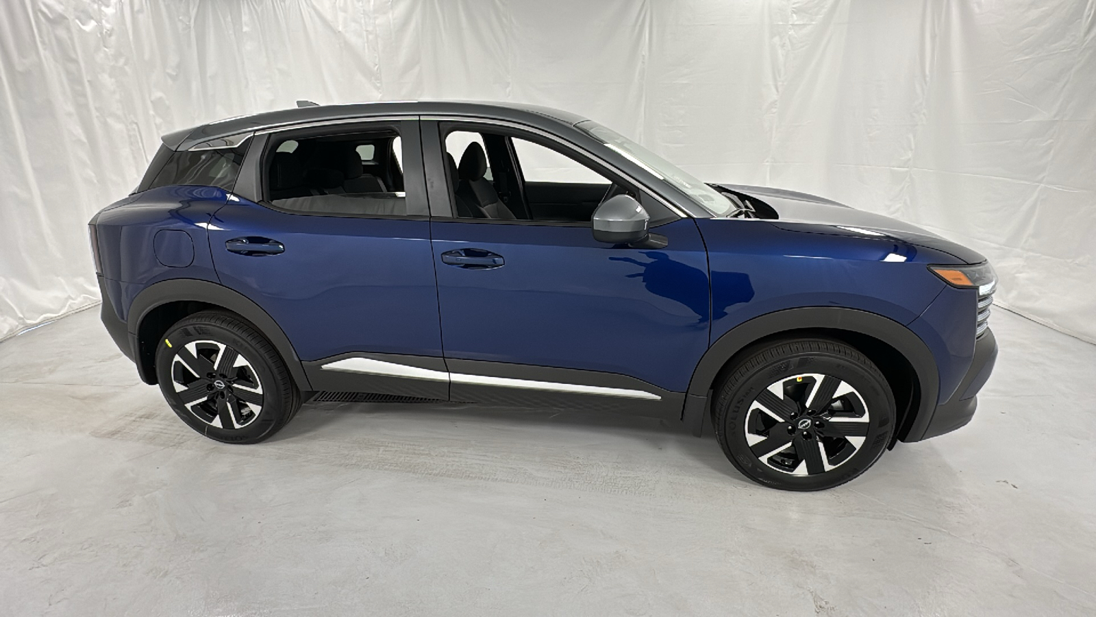 2025 Nissan Kicks SV 2