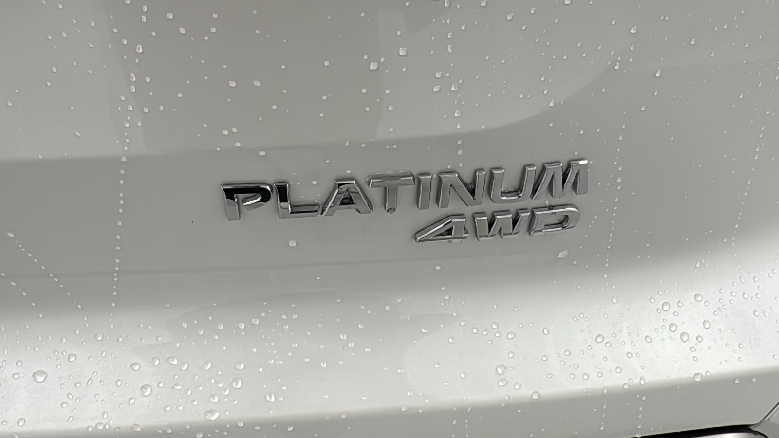 2025 Nissan Pathfinder Platinum 37