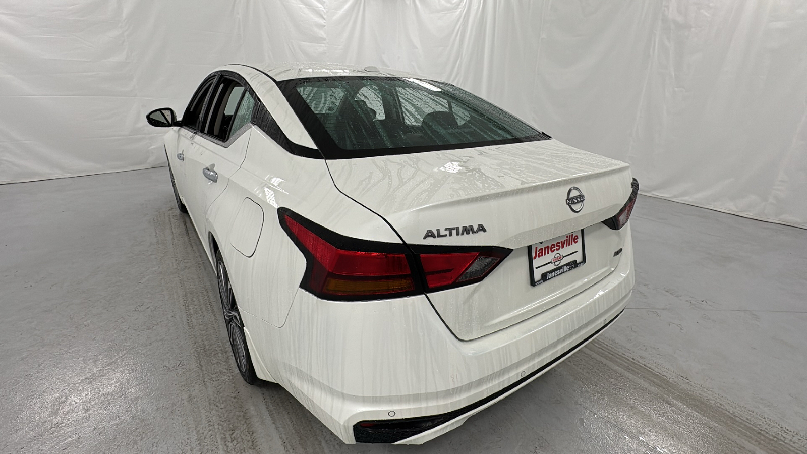 2025 Nissan Altima 2.5 SL 6